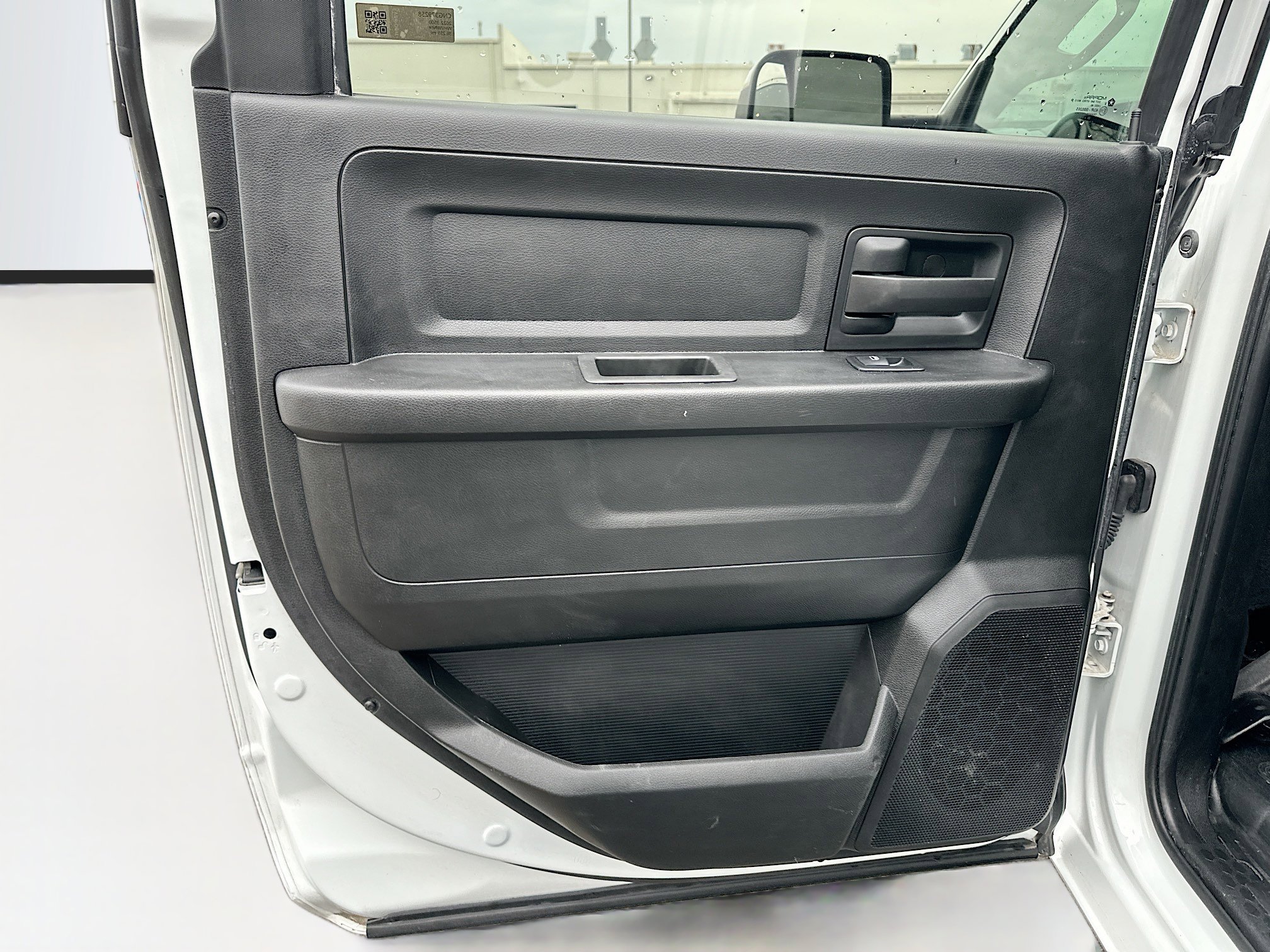 Used 2022 RAM 3500 Tradesman image 24