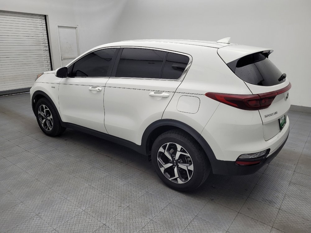 Used 2020 Kia Sportage LX AWD/4WD image 3