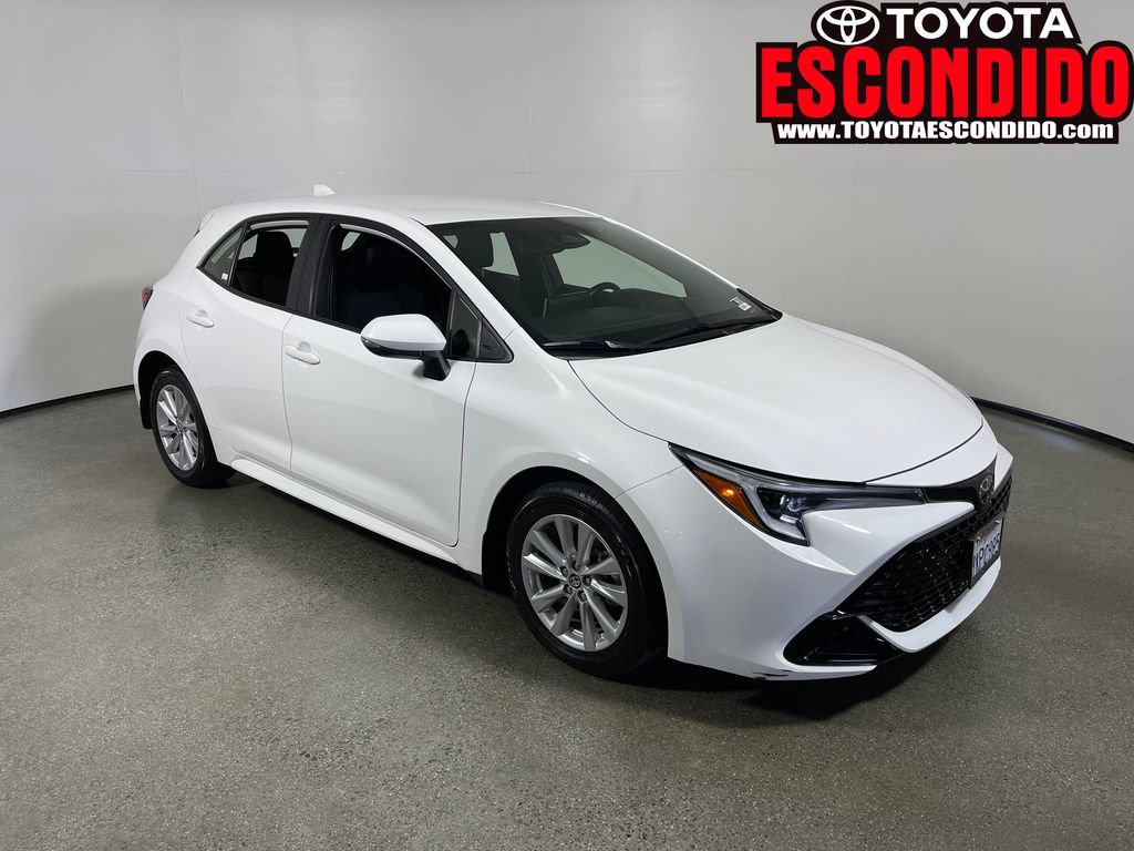 Certified 2024 Toyota Corolla SE w/ SE Package FWD image 1