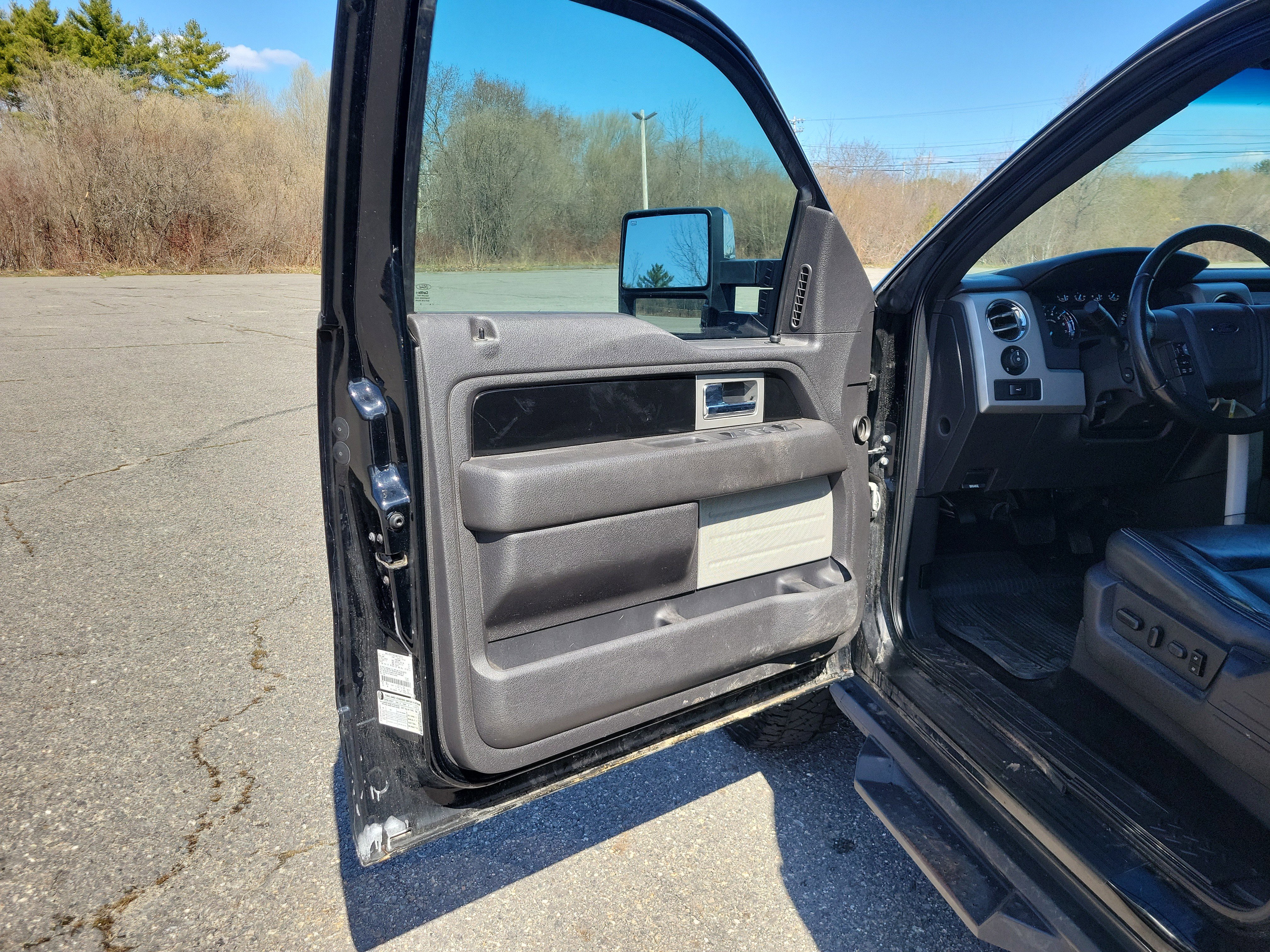 Used 2011 Ford F150 FX4 w/ FX Luxury Pkg AWD/4WD image 11