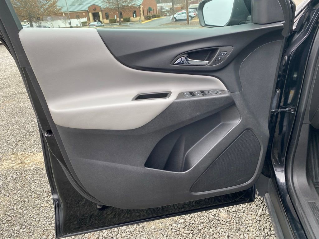 Used 2022 Chevrolet Equinox LT image 9