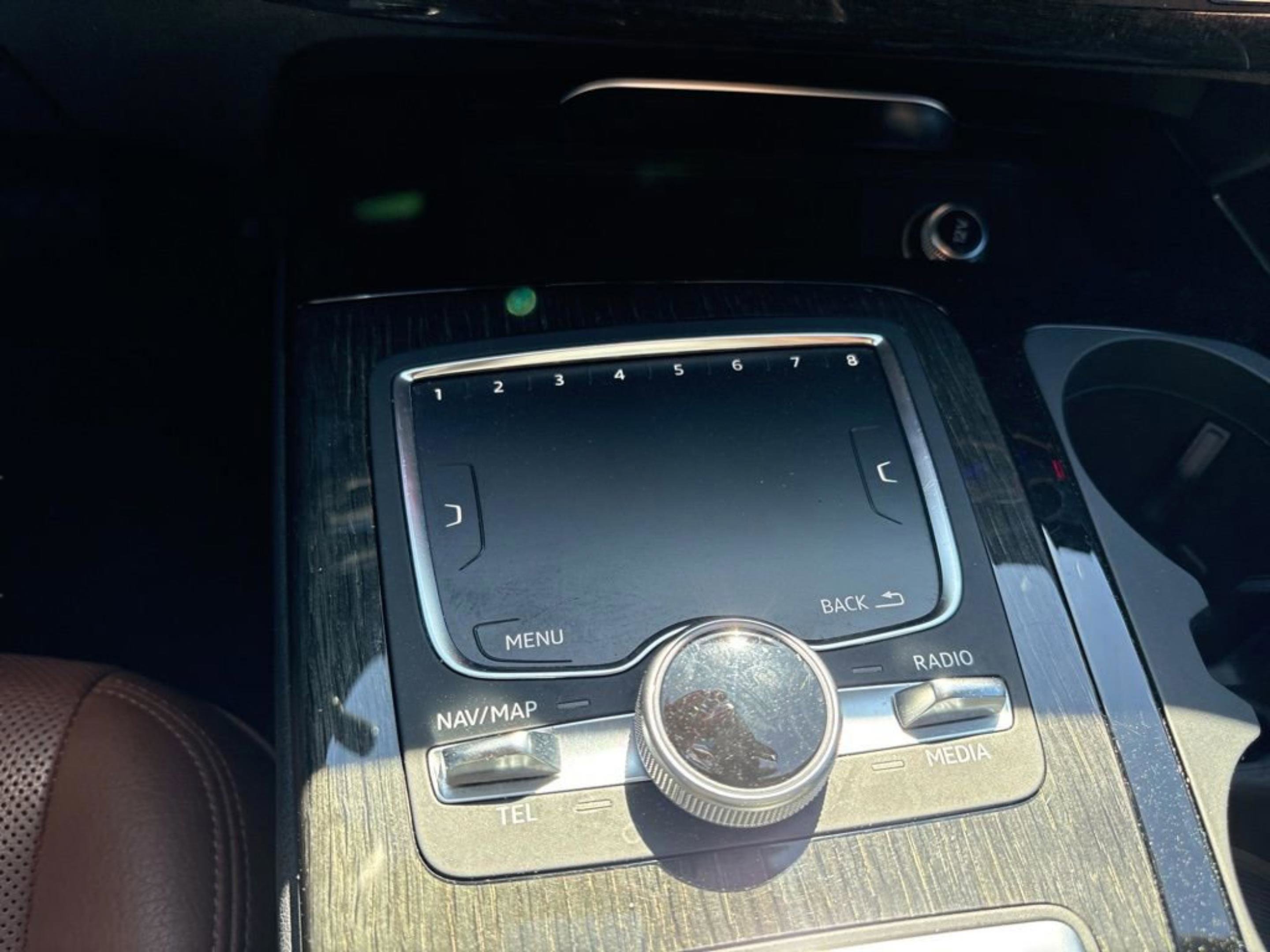 Used 2019 Audi Q7 3.0T Prestige w/ Prestige Package image 17