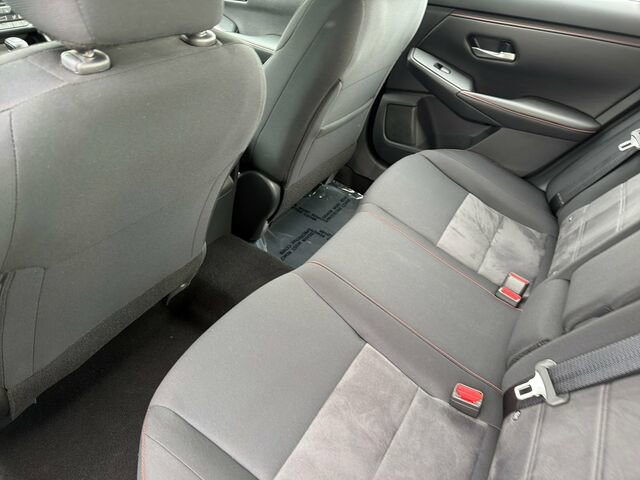 Used 2024 Nissan Sentra SR image 15