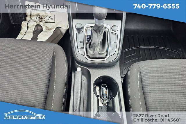 Used 2023 Hyundai Kona SEL image 9