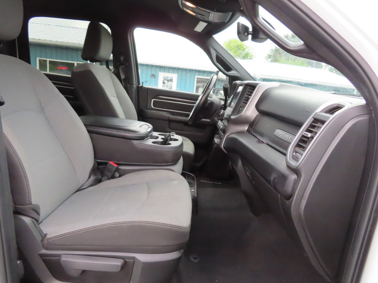 Used 2024 RAM 2500 Big Horn image 29