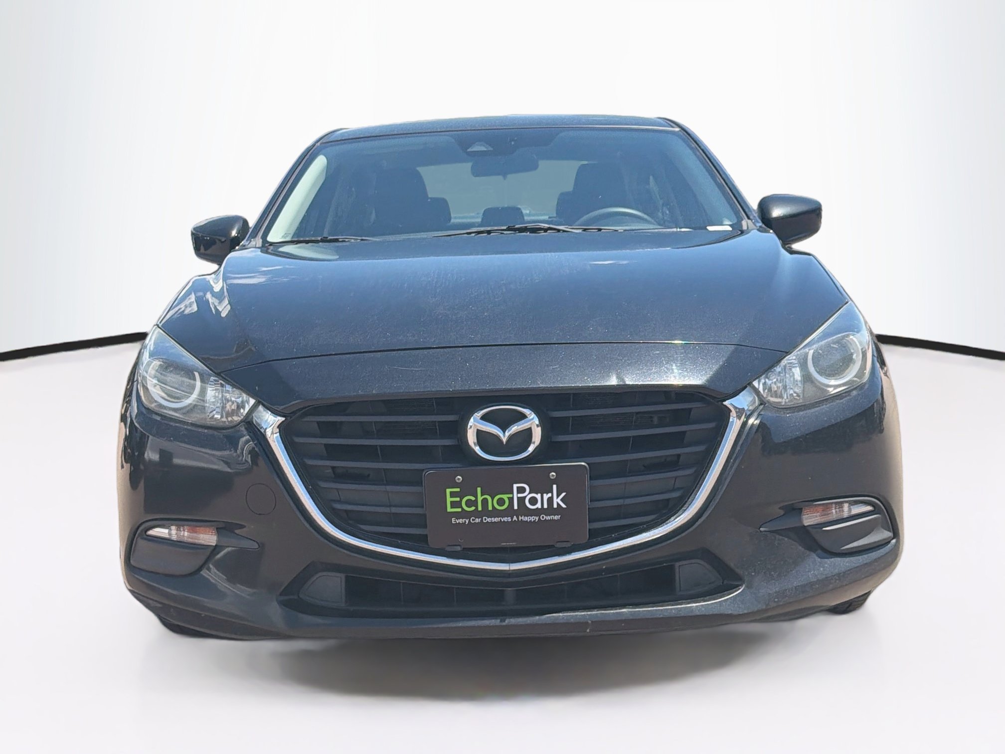Used 2018 MAZDA MAZDA3 Sport FWD image 2