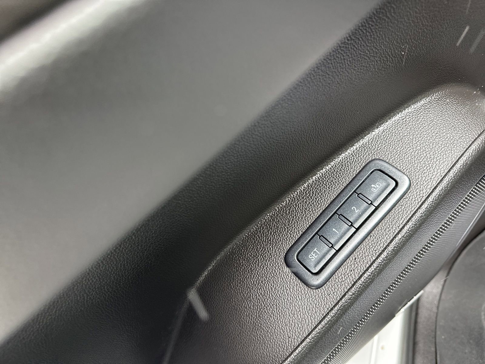 Used 2015 Chevrolet Tahoe LT w/ Max Trailering Package AWD/4WD image 15