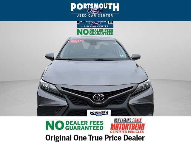 Used 2023 Toyota Camry SE image 10
