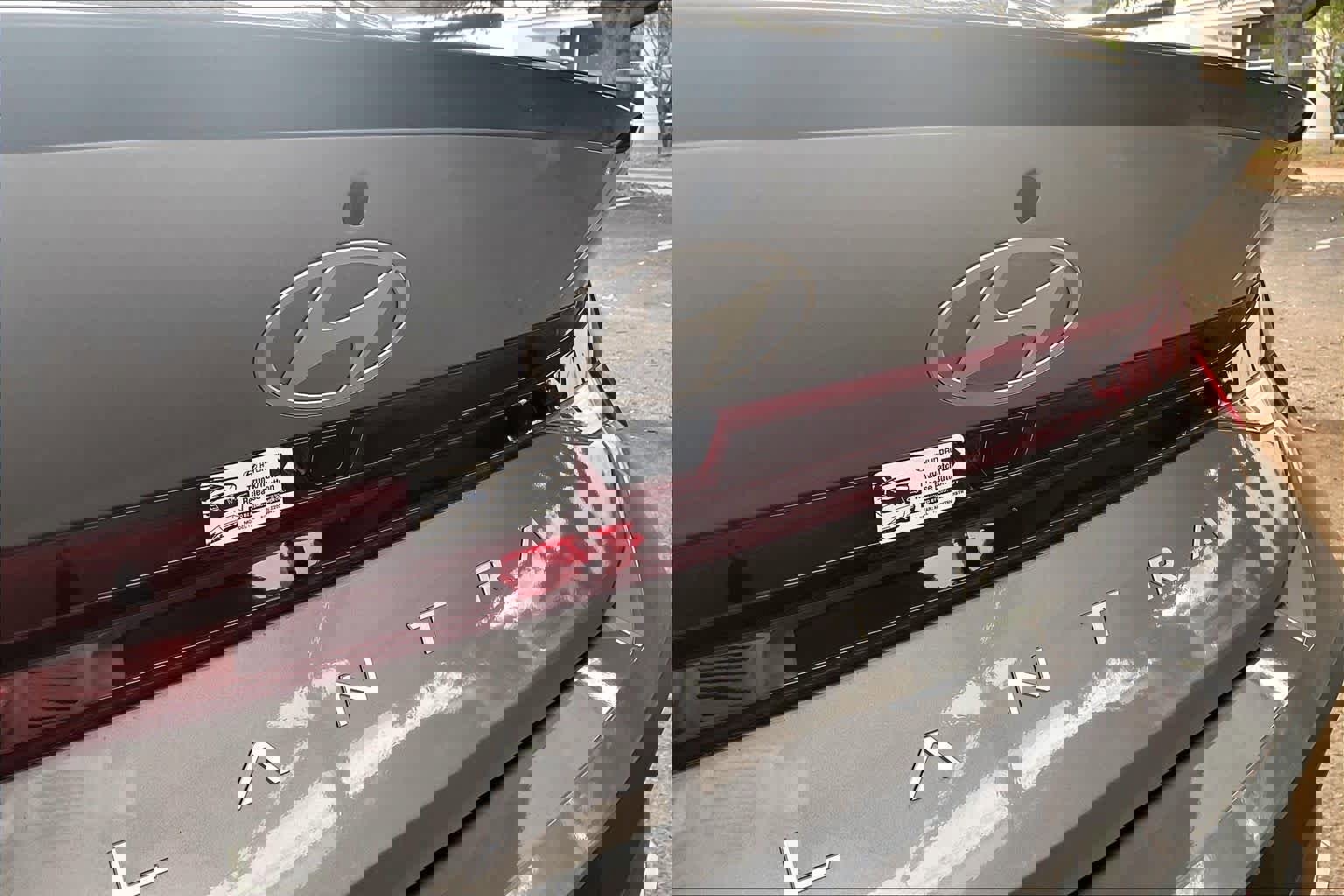 Certified 2025 Hyundai Elantra Sport image 31