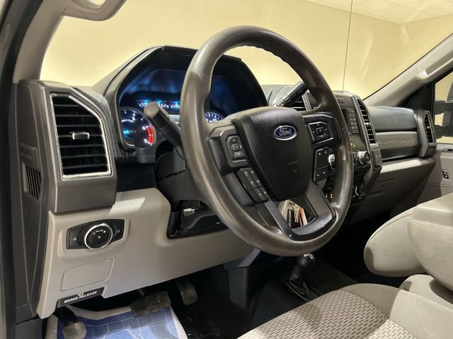 Used 2018 Ford F350 XLT AWD/4WD image 9