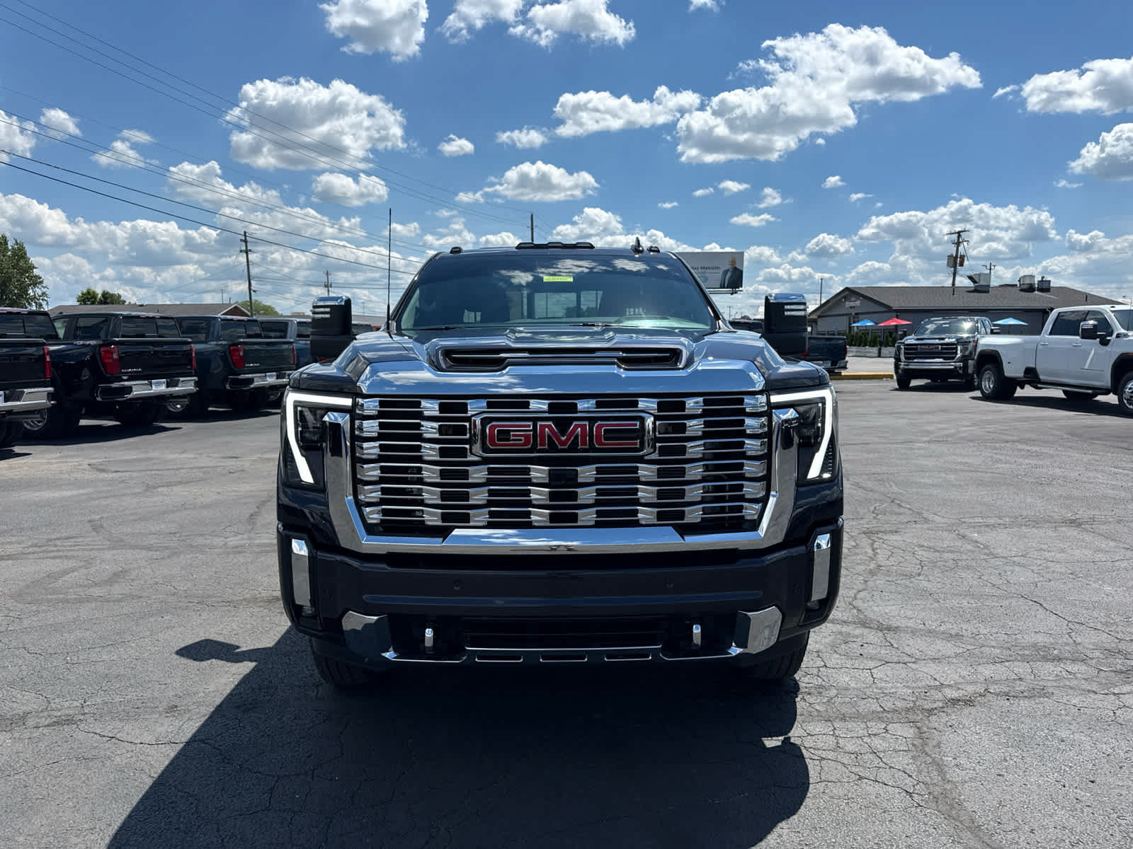 Certified 2026 GMC Sierra 3500 Denali w/ Denali Reserve Package AWD/4WD image 8