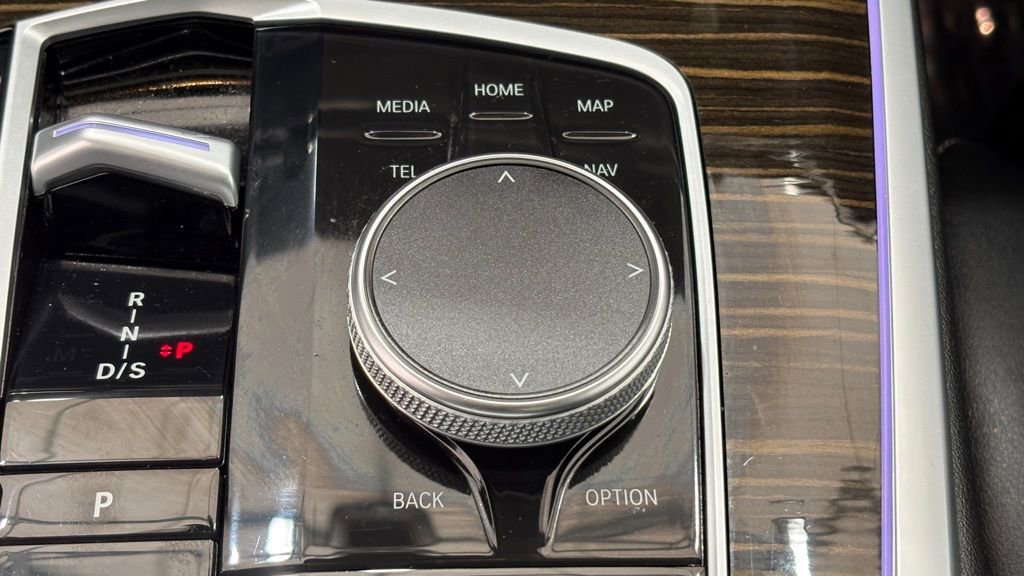 Used 2023 BMW X7 xDrive40i image 43