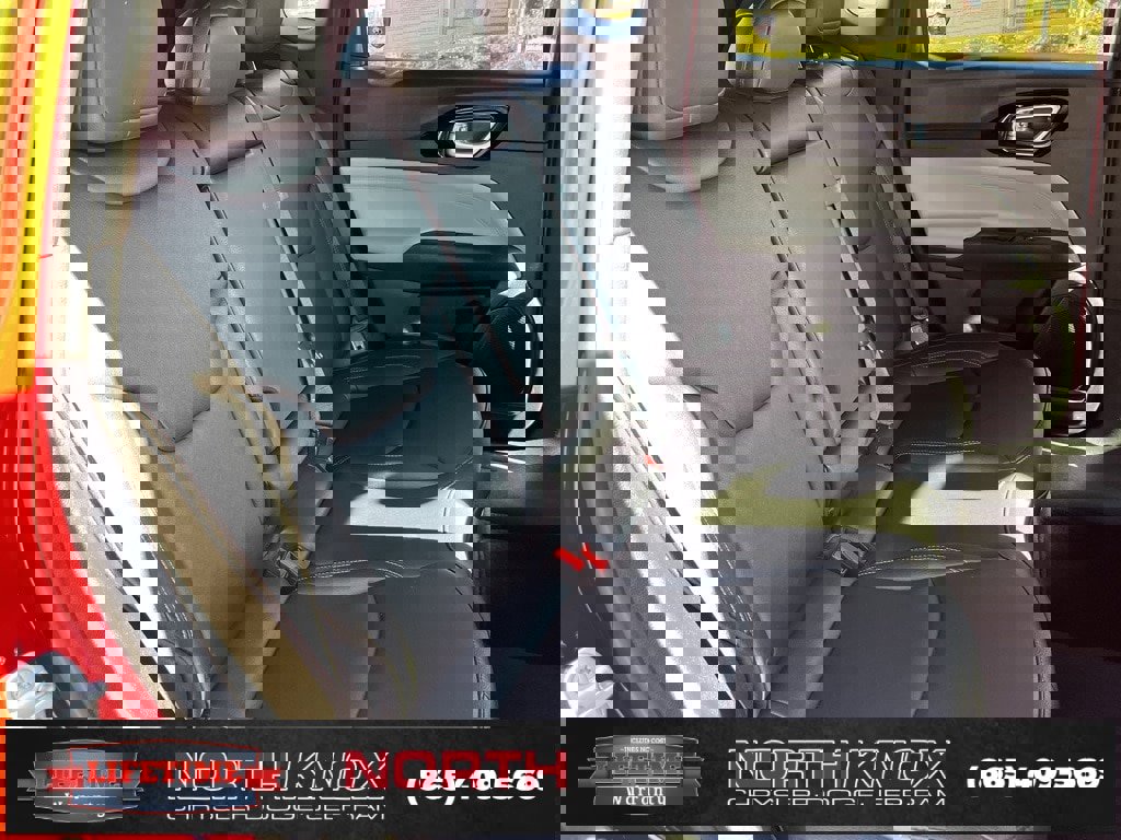 Used 2025 Jeep Compass Limited image 22