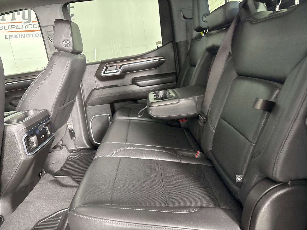 Used 2023 Chevrolet Silverado 1500 LTZ w/ LTZ Premium Package image 24