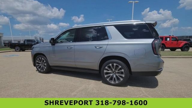 Used 2025 Chevrolet Tahoe High Country AWD/4WD image 7