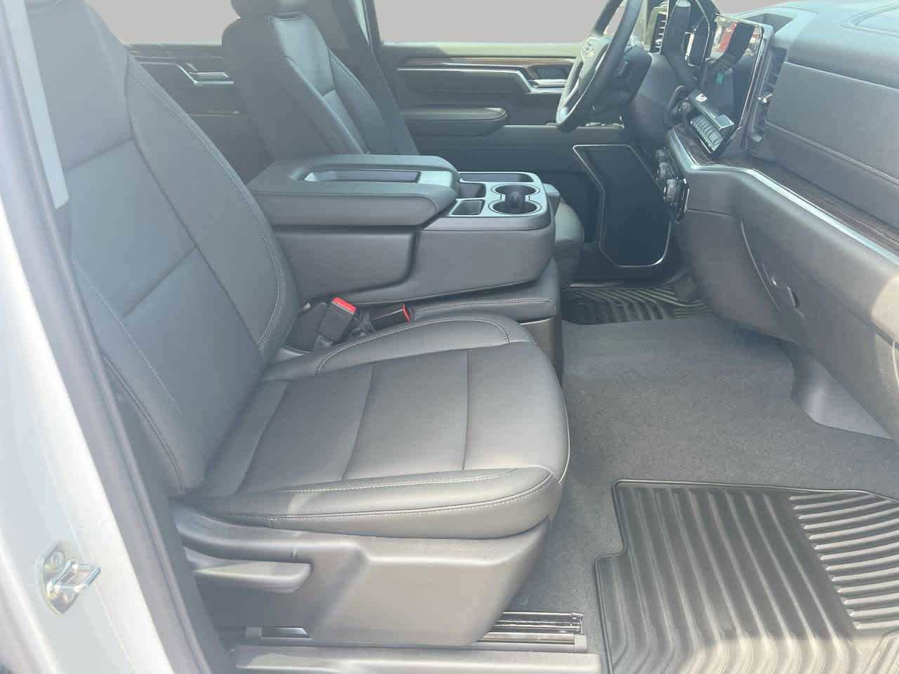 New 2026 Chevrolet Silverado 3500 LT w/ All Star Edition image 10