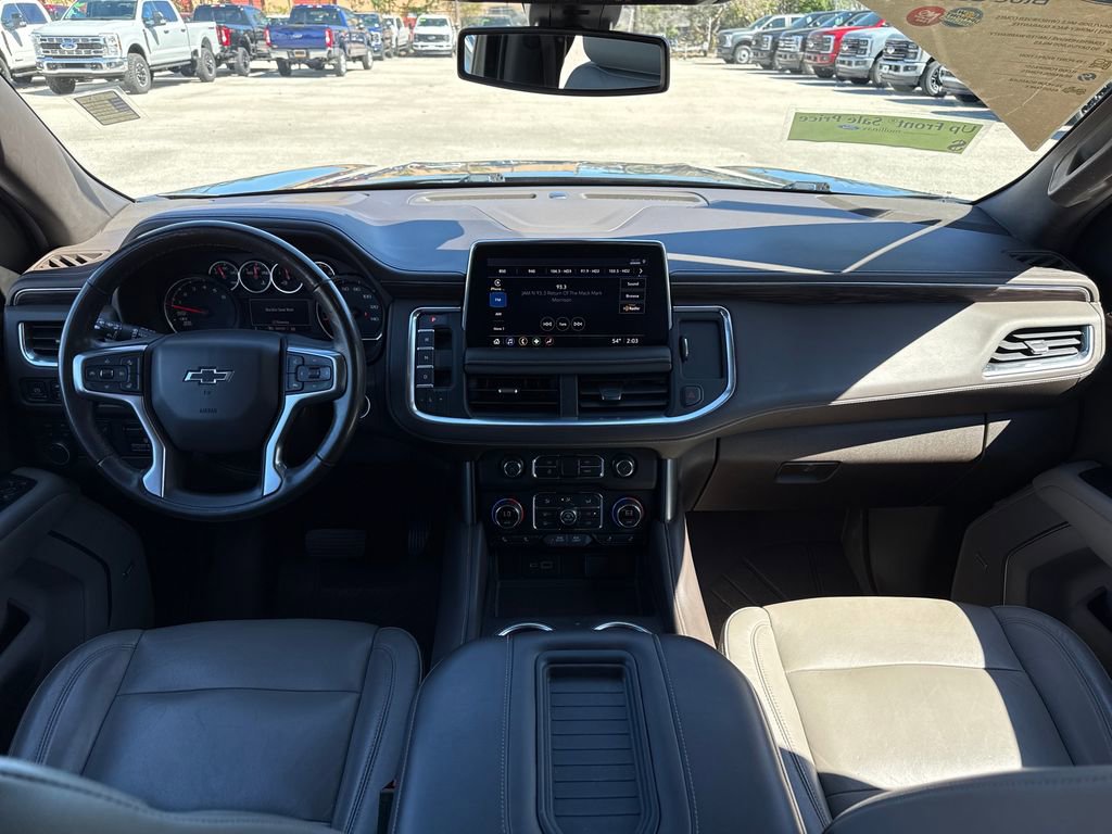 Used 2021 Chevrolet Tahoe Z71 w/ Z71 Signature Package image 5