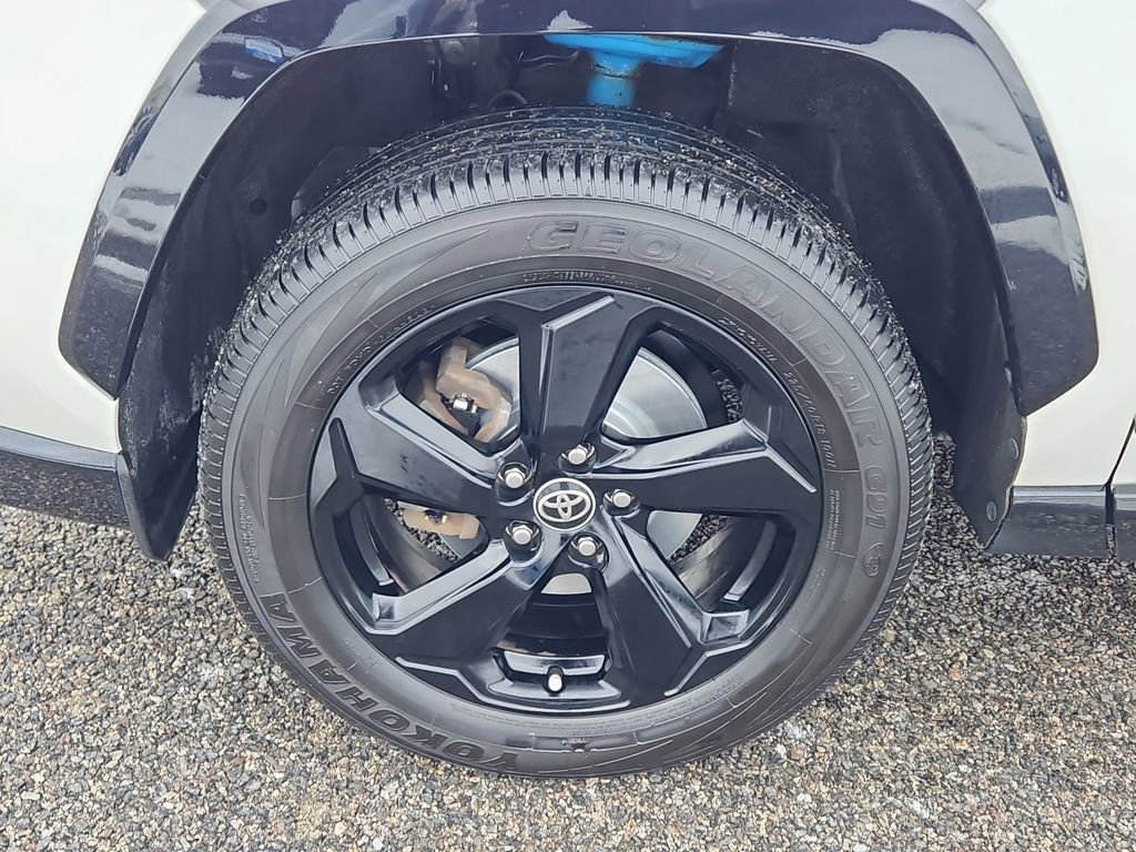 Used 2021 Toyota RAV4 XSE image 7