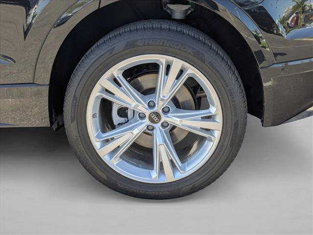 Used 2023 Audi Q8 Premium w/ Convenience Package image 24