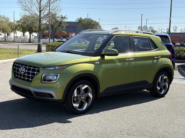 Used 2022 Hyundai Venue SEL image 7