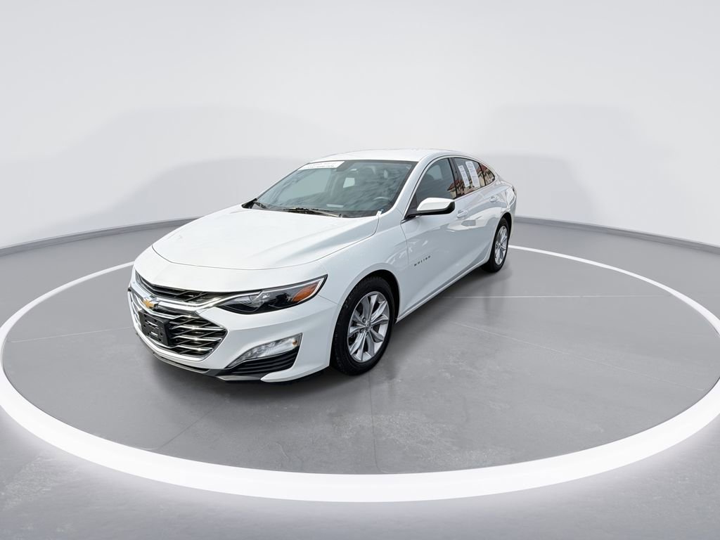 Used 2021 Chevrolet Malibu LT FWD image 4