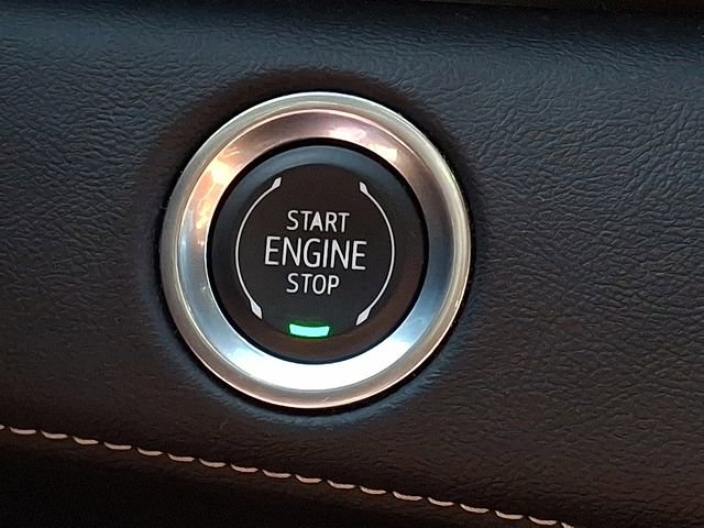 Certified 2024 Cadillac Escalade ESV Luxury w/ LPO, Floor Liner Package image 22