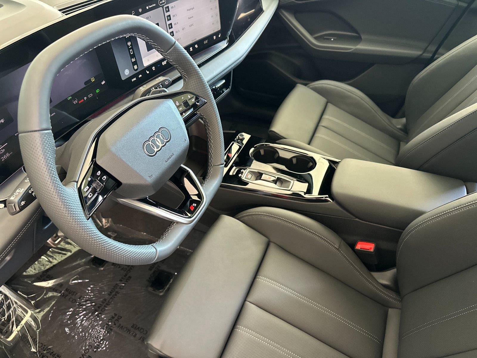 New 2027 Audi SQ6 e-tron Premium Plus AWD/4WD image 9