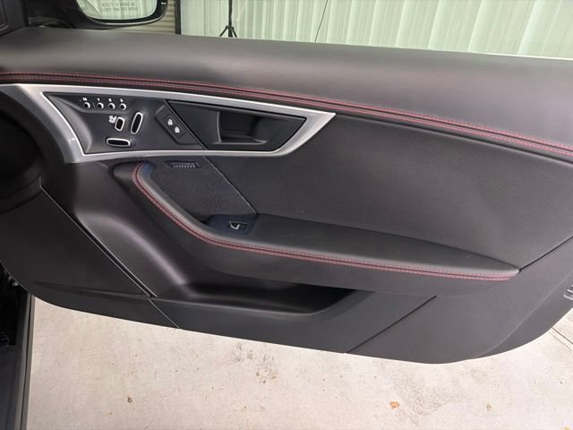 Used 2022 Jaguar F-TYPE Coupe RWD image 12
