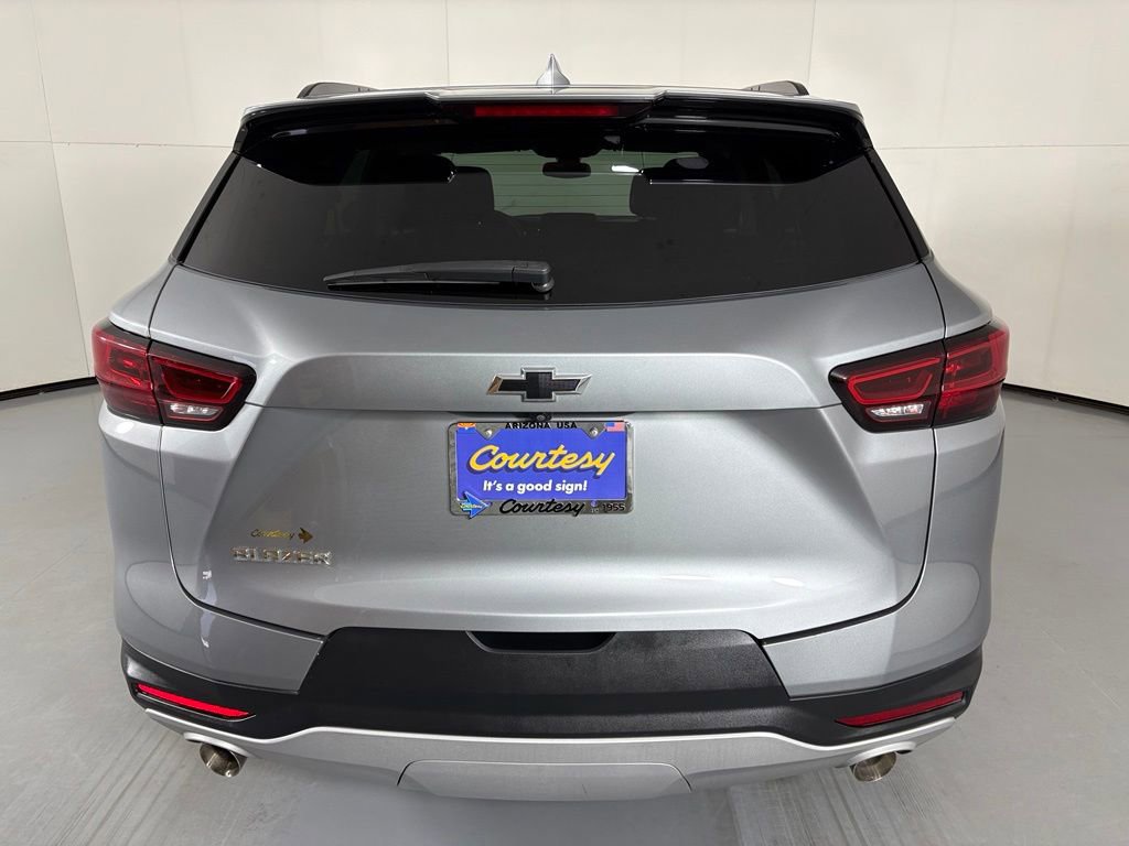 Used 2024 Chevrolet Blazer LT w/ Convenience Package FWD image 8