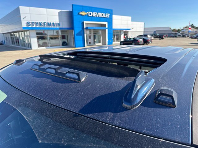 Used 2021 Chevrolet Silverado 3500 LTZ w/ LTZ Plus Package AWD/4WD image 2