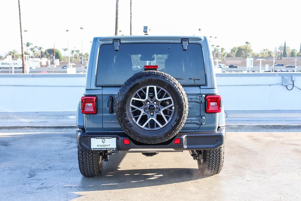 New 2026 Jeep Wrangler Unlimited Sahara AWD/4WD image 8