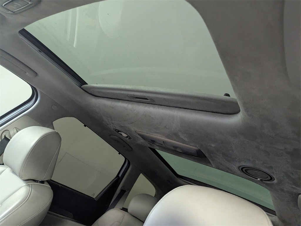 Used 2022 Kia Telluride SX w/ SX Prestige Package image 13