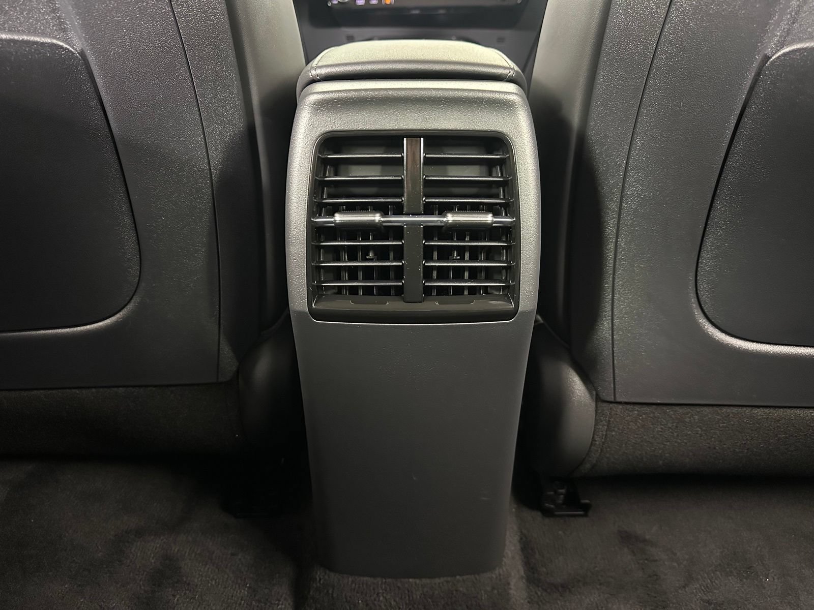 Used 2025 Kia Niro Wind w/ Wind Preserve Package FWD image 33