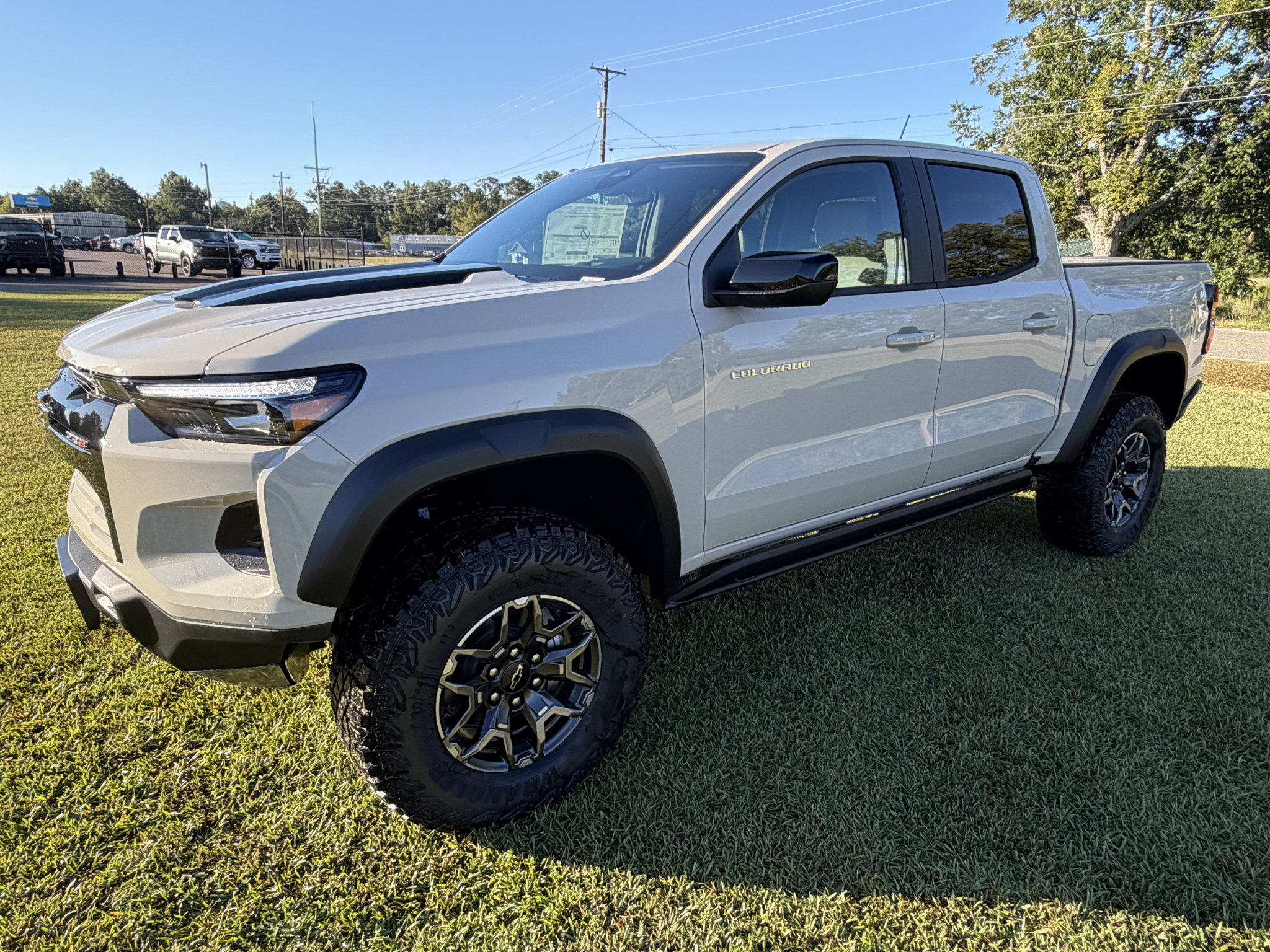 New 2026 Chevrolet Colorado ZR2 AWD/4WD image 21