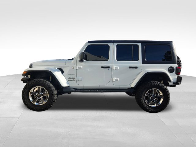 Used 2022 Jeep Wrangler Unlimited Sahara w/ Cold Weather Group AWD/4WD image 6