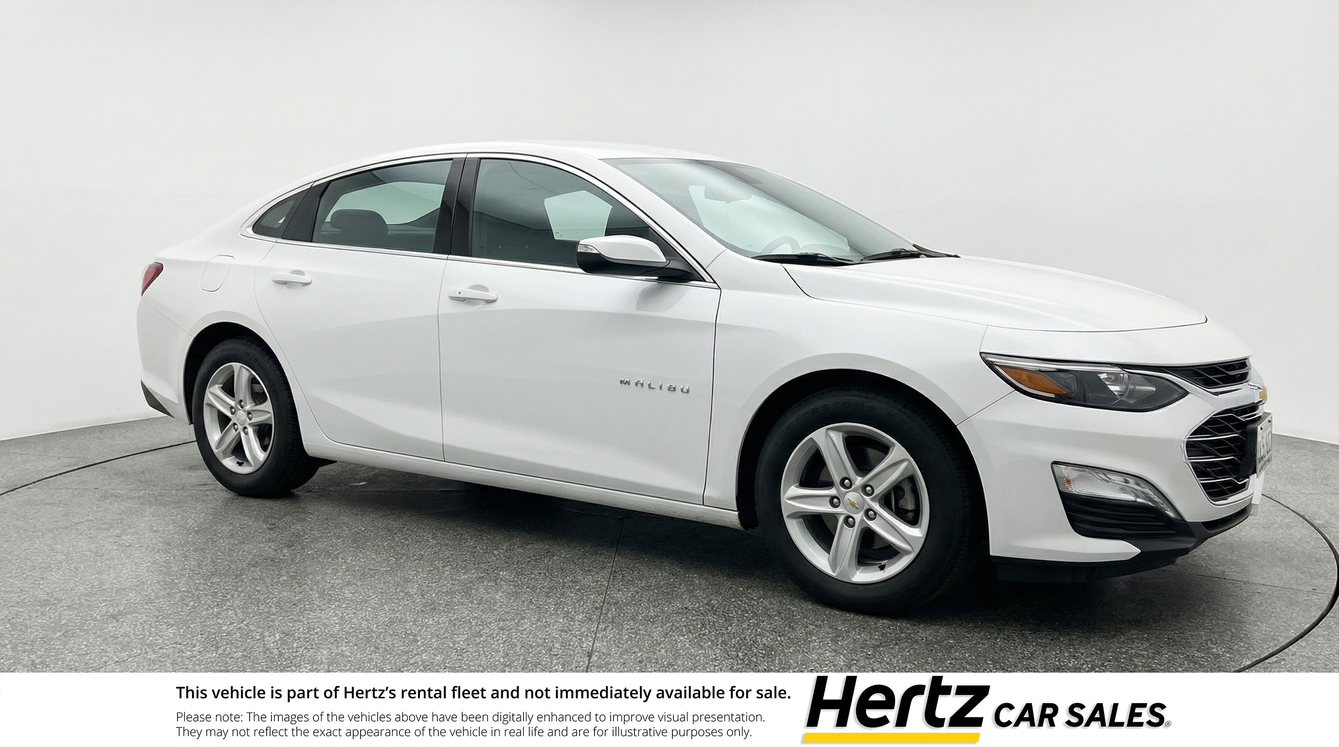 Used 2024 Chevrolet Malibu LT image 1