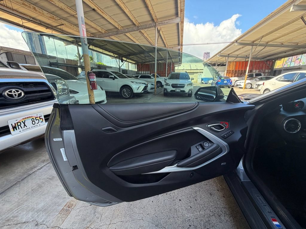 Used 2019 Chevrolet Camaro SS RWD image 14