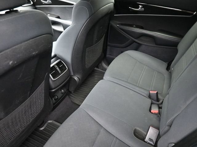 Used 2019 Kia Sorento LX image 20