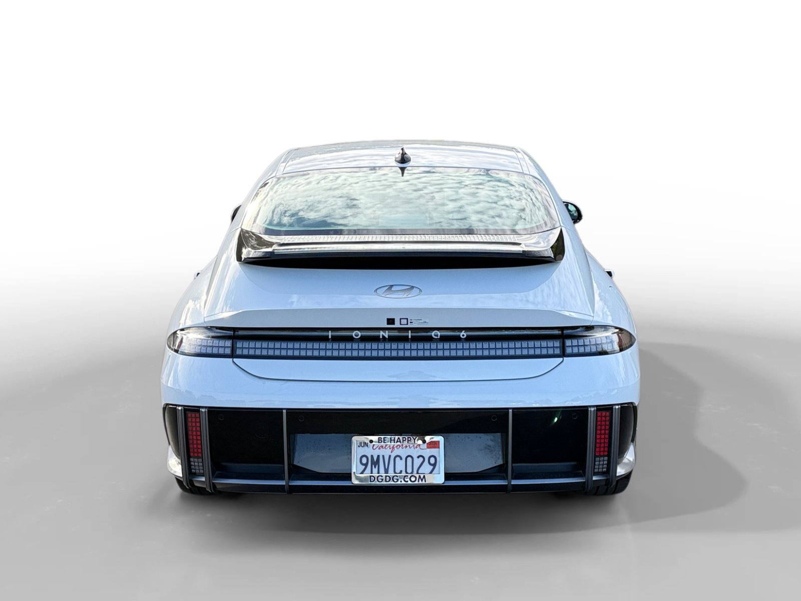 Used 2024 Hyundai Ioniq 6 Limited RWD image 4