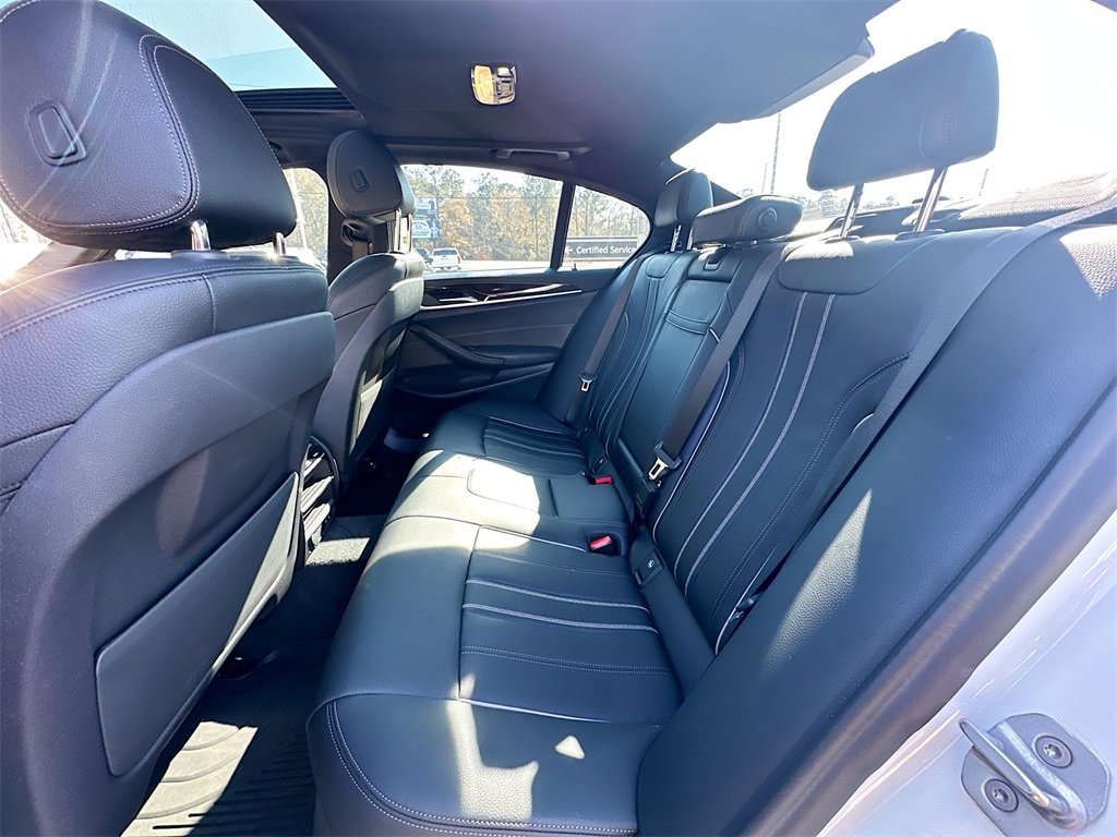 Used 2020 BMW 540i w/ Convenience Package image 4