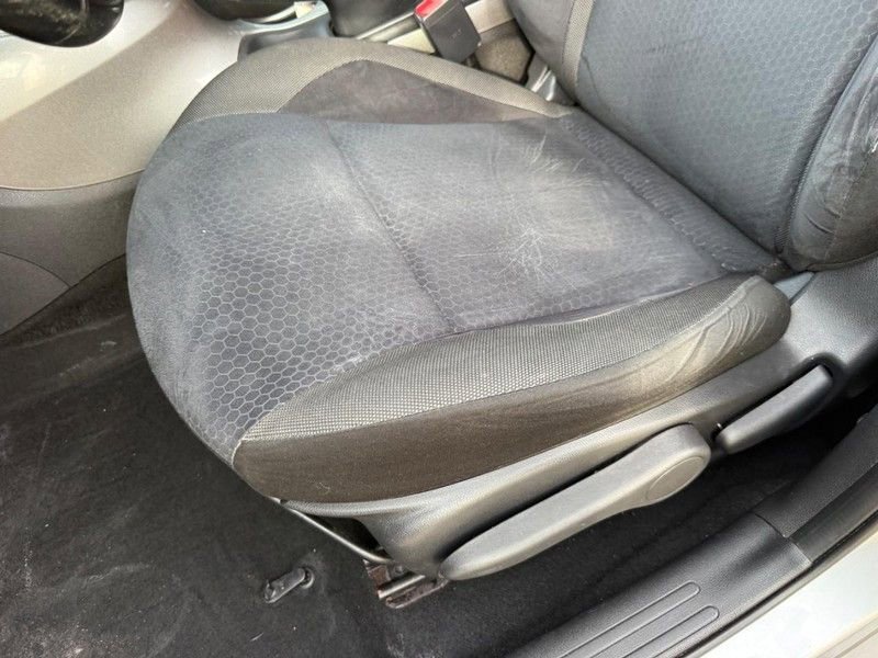 Used 2017 Nissan Juke SV image 17