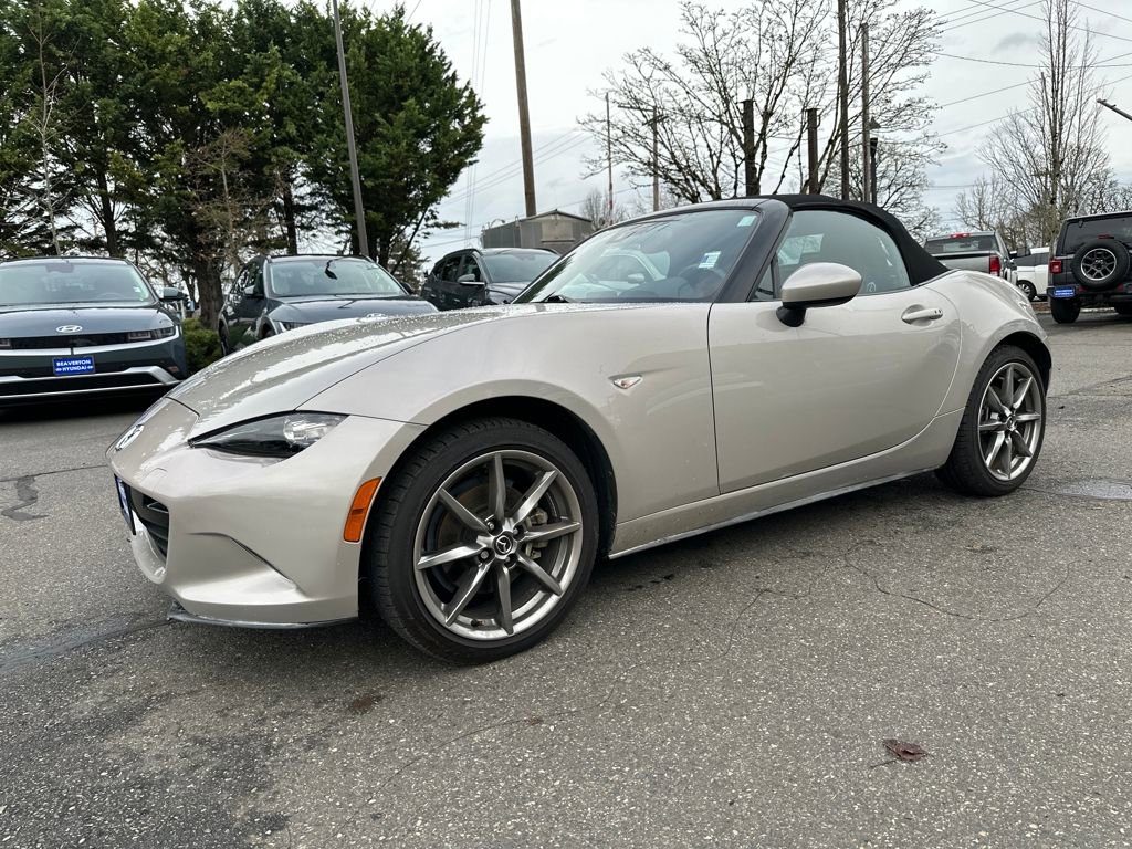 Used 2023 MAZDA MX-5 Miata Grand Touring w/ Weather Package image 2