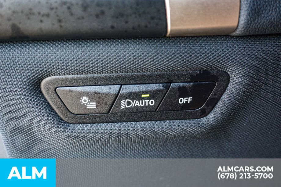 Used 2022 BMW iX xDrive50 w/ Dynamic Handling Package image 49