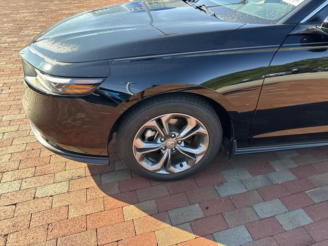 Used 2024 Honda Accord EX image 2