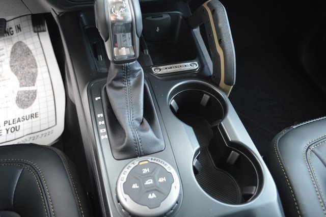 New 2025 Ford Bronco Badlands image 23