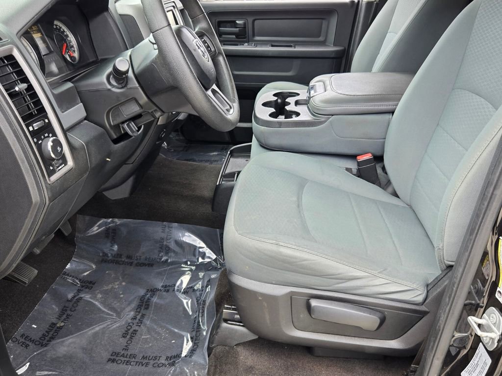 Used 2017 RAM 1500 Express w/ Express Value Package image 10