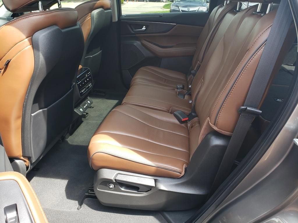 Used 2023 Acura MDX SH-AWD w/ Advance Package image 32