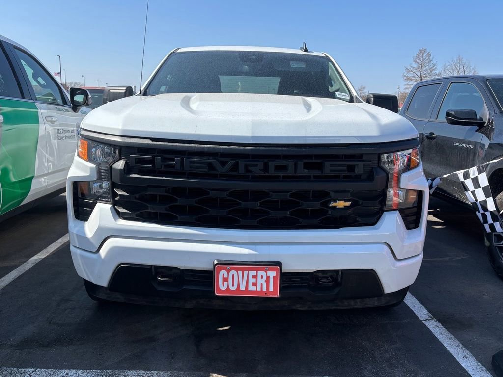 Certified 2024 Chevrolet Silverado 1500 Custom RWD image 2