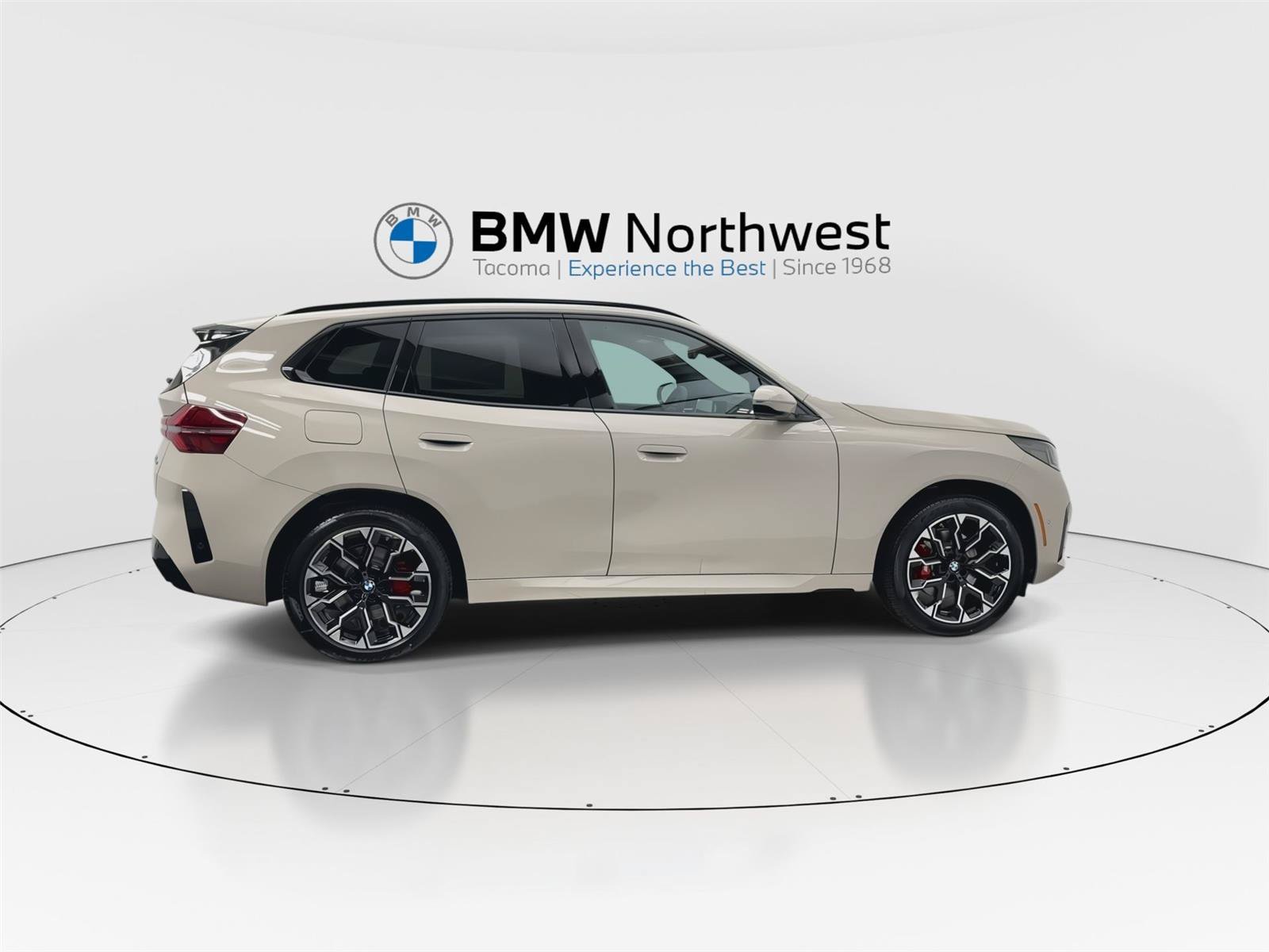 Used 2026 BMW X3 xDrive30i w/ M Sport Package AWD/4WD image 4