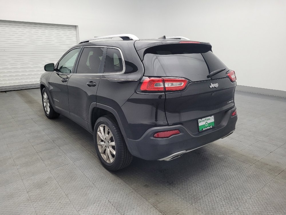 Used 2016 Jeep Cherokee Limited w/ Luxury Group image 5